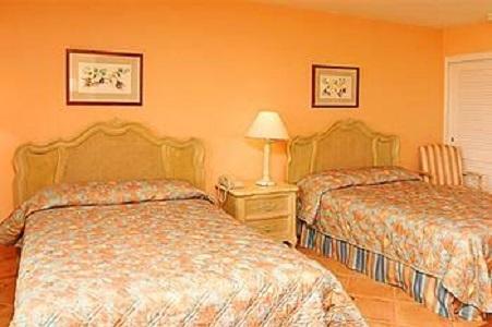 Surf Side Beach Club Mount Pleasant Oda fotoğraf